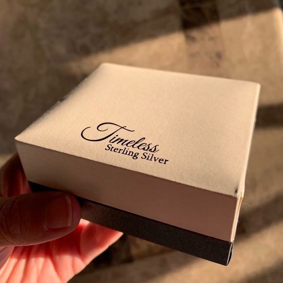 Timeless Necklace “All things are possible if you just believe” - Picture 4 of 5